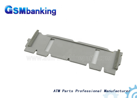 Benutzte Kassette Sutter A007379 Talaris Bank Ersatzteil-NMD NC 301 in der grauen Farbe