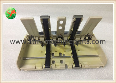 Wincor ATM-Maschine zerteilt 2050xe Klammer Plastikaußengehäuse 01750041881